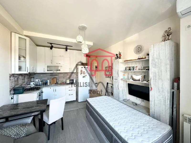A fully furnished and equipped apartment is for sale in a small apartment building from the developer M2, 5 minutes from Lake Lisi. — фото 1