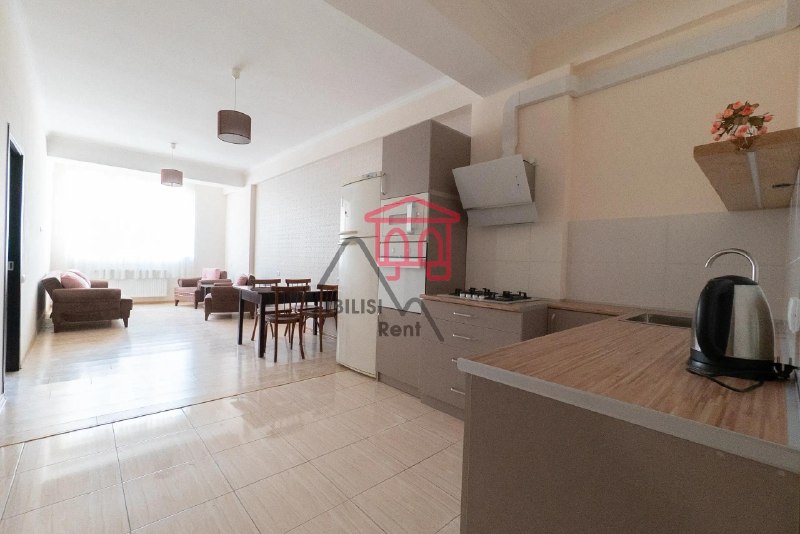 A spacious apartment in Saburtalo is for sale. — фото 1