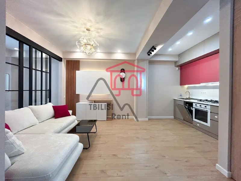 A three-bedroom apartment with a separate dressing room is for sale in the Monolit Green City residential complex. The apartment is fully furnished with high-quality furniture and appliances. The complex features a swimming pool, fitness center, padel tennis courts, a soccer field, and a large, green, guarded courtyard. A school and a kindergarten are also on site. A TV, dining table, and chairs will be installed. — фото 2