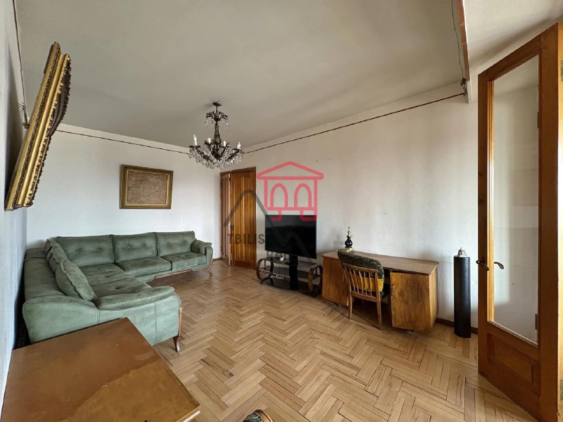Apartment for sale in Vake near the Round Garden — фото 2