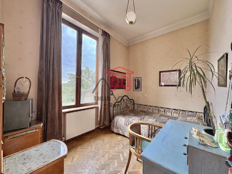 Apartment for sale in Vake. Price is unfurnished. — фото 1