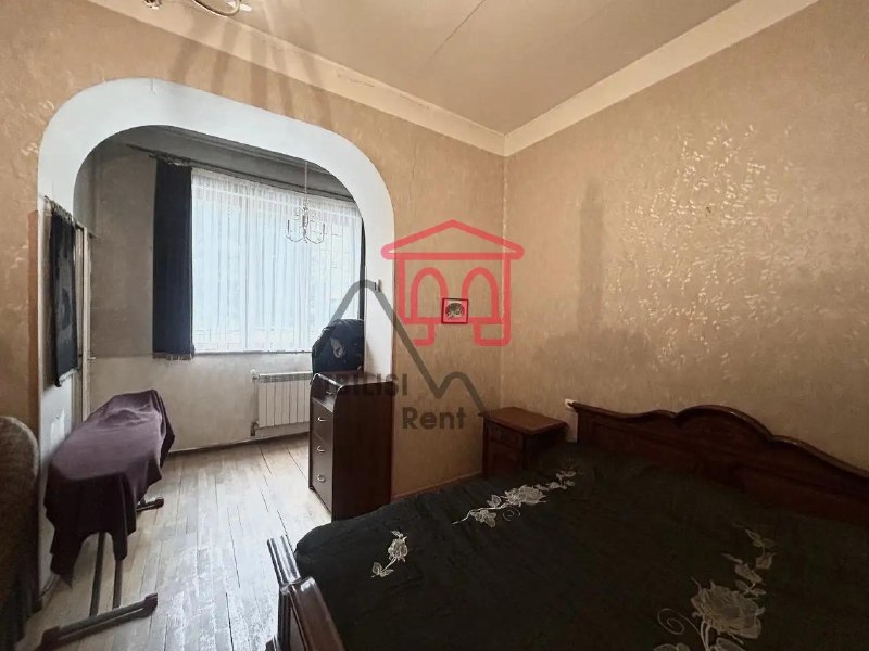 A cozy, spacious apartment for sale in the Saburtalo district, near the Medical University. It features a private 50 sq m garden and a 20 sq m basement. — фото 5