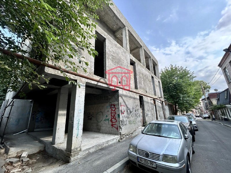 A hotel in the “shell” stage is for sale. The property includes a basement and offers opportunities for a commercial project. The rooftop provides space for a panoramic terrace with a café/restaurant and includes 20 guest rooms. An investment opportunity with potential for development and for implementing your own project. — фото 3