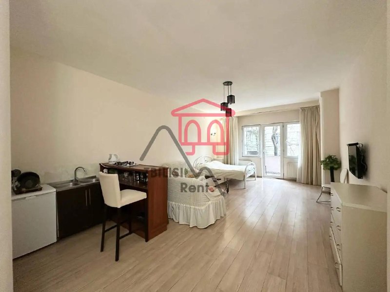 A bright one-room apartment with a spacious balcony is for sale in the center of the Vera district, in an excellent building. — фото 3