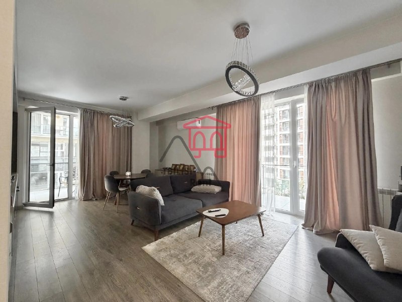 Apartment 107 m², 3 rooms — photo 1