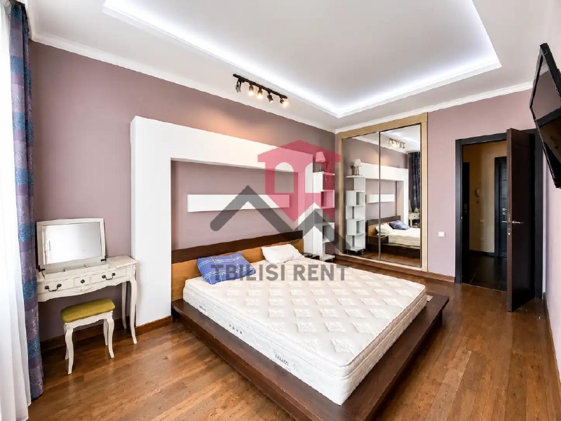Квартира 117 м², 3 комн. — фото 3