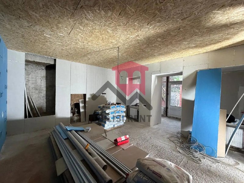 Apartment 77 m², 3 rooms — photo 1
