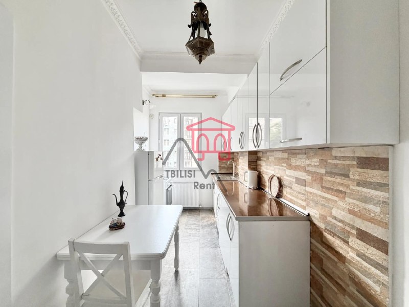 Apartment 60 m², 3 rooms — photo 2