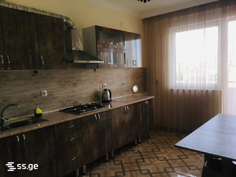 Квартира, 2 спальни · Исани — фото 5