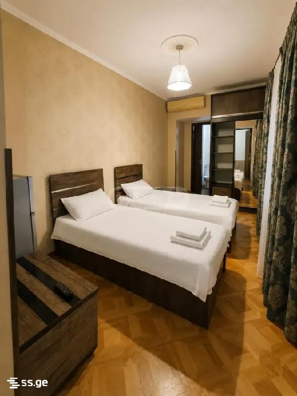 Квартира, 2 спальни · Сололаки — фото 3