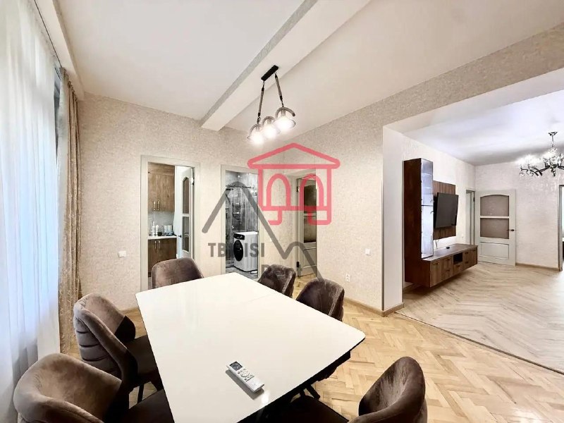 Квартира, 2 спальни · Сабуртало — фото 2