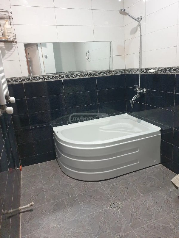 Квартира, 2 спальни · Сабуртало — фото 2