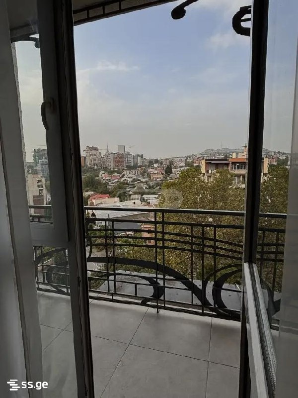 Квартира, 3 спальни · Исани — фото 2