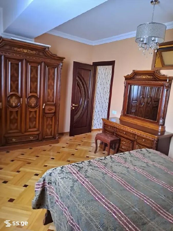 Квартира, 2 спальни · Ваке — фото 3