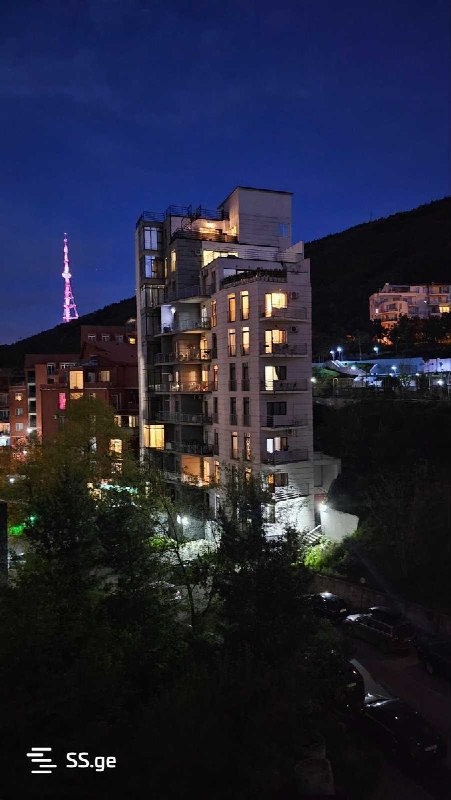 Квартира, 1 спальня · Ваке — фото 2