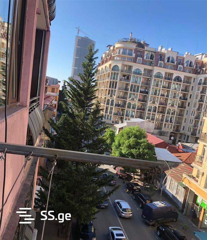 Квартира, 1 спальня — фото 1