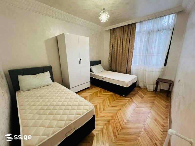 Квартира, 2 спальни — фото 1