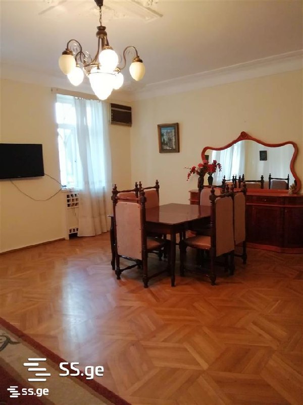 Квартира, 2 спальни — фото 4