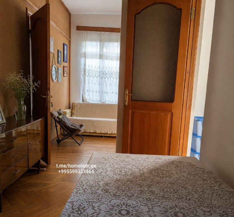 House — photo 4