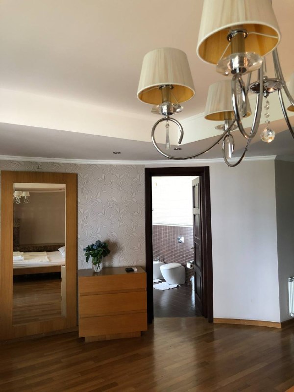 House — photo 3