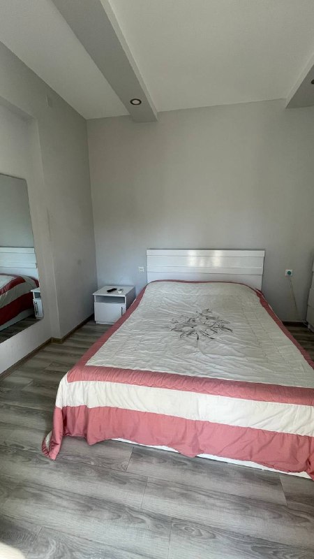 Room — photo 2
