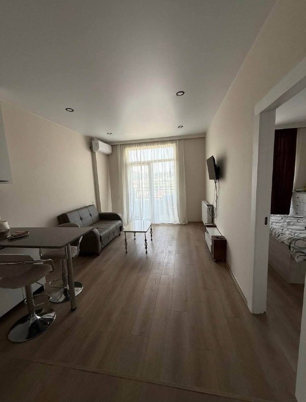 ბინა, 1 საძინებელი · თამარი — ფოტო 2