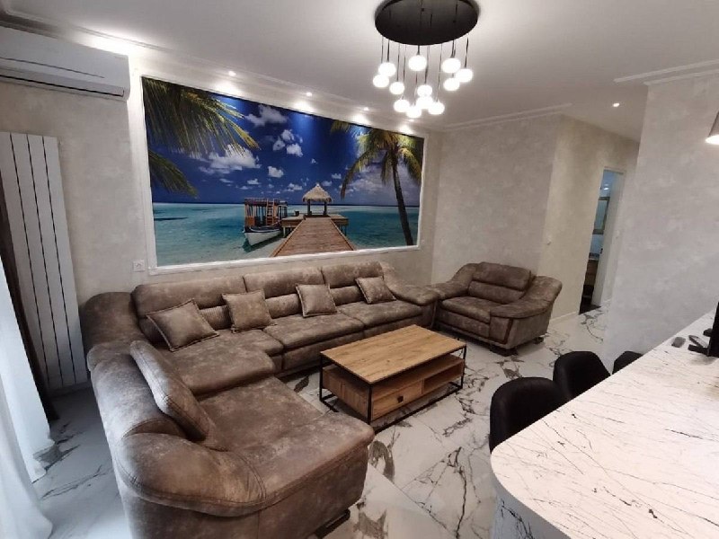 Apartment, 2 bedrooms · Rustaveli — photo 3