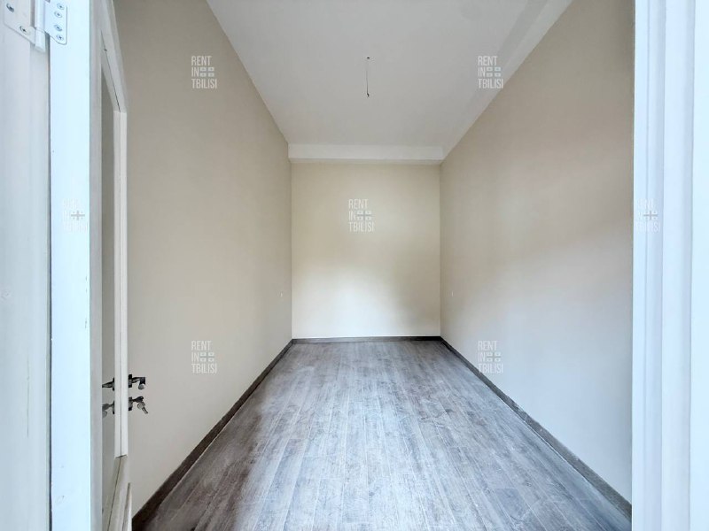 For Sale Spacious Historic Apartment — фото 4