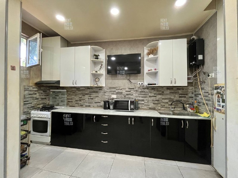 Apartment 99 m², 3 rooms — photo 2