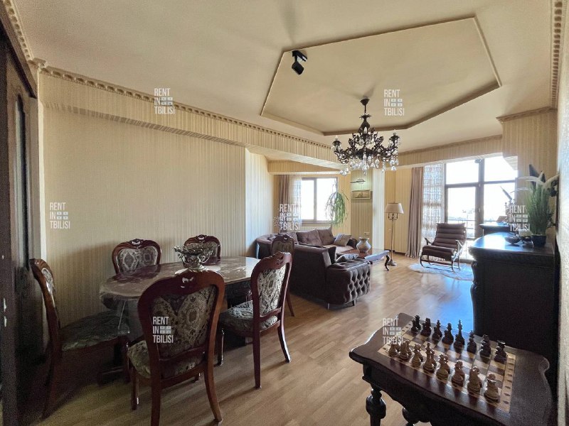 Apartment 106 m², 4 rooms — photo 3