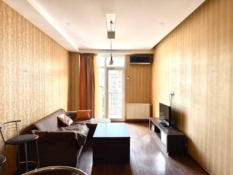 Apartment 75 m², 2 rooms — photo 2