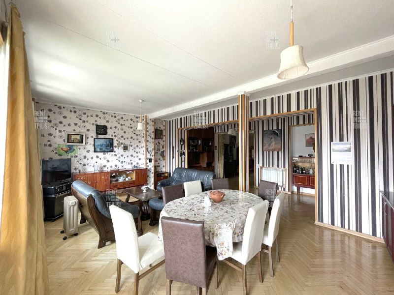 Apartment 118 m², 3 rooms — photo 2