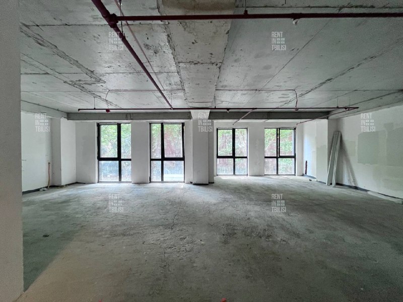 Commercial 91.2 m² — photo 5