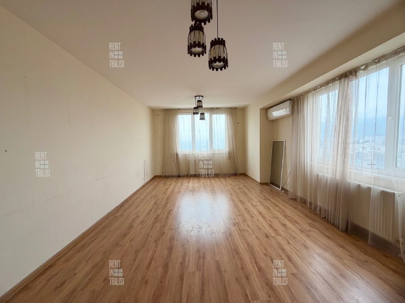 Apartment 83 m², 3 rooms — photo 3