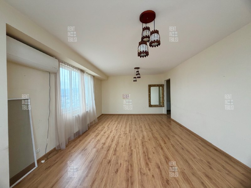 Apartment 83 m², 3 rooms — photo 4