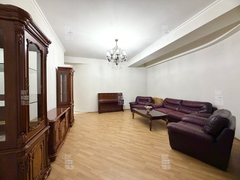 Apartment 100 m², 3 rooms — photo 2