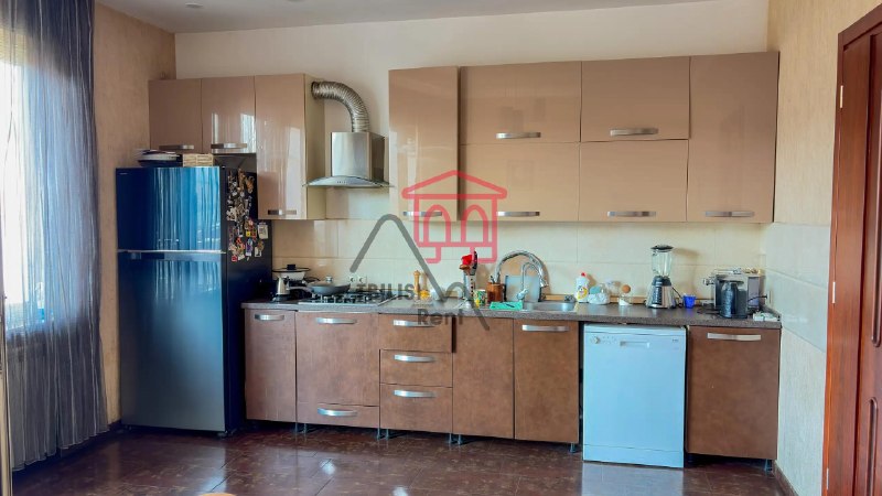 Apartment 230 m², 5 rooms — photo 4