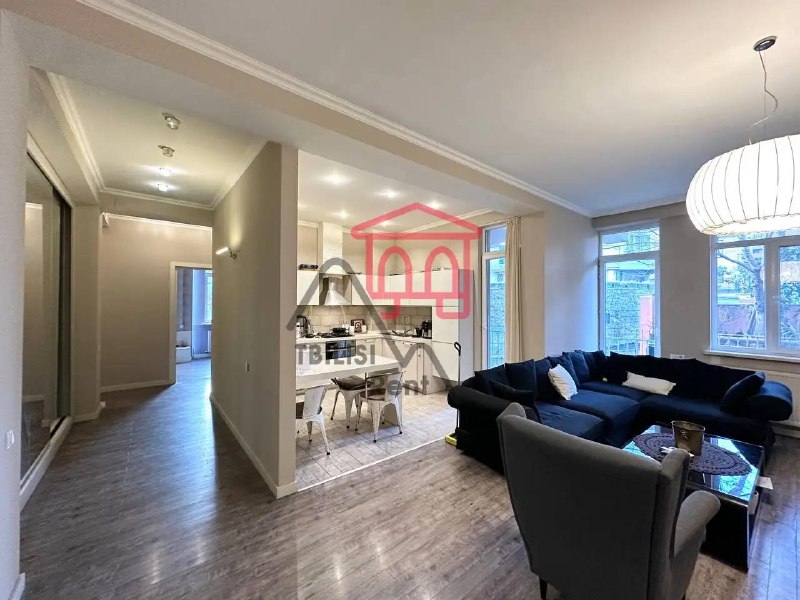Квартира 107 м², 3 комн. — фото 1