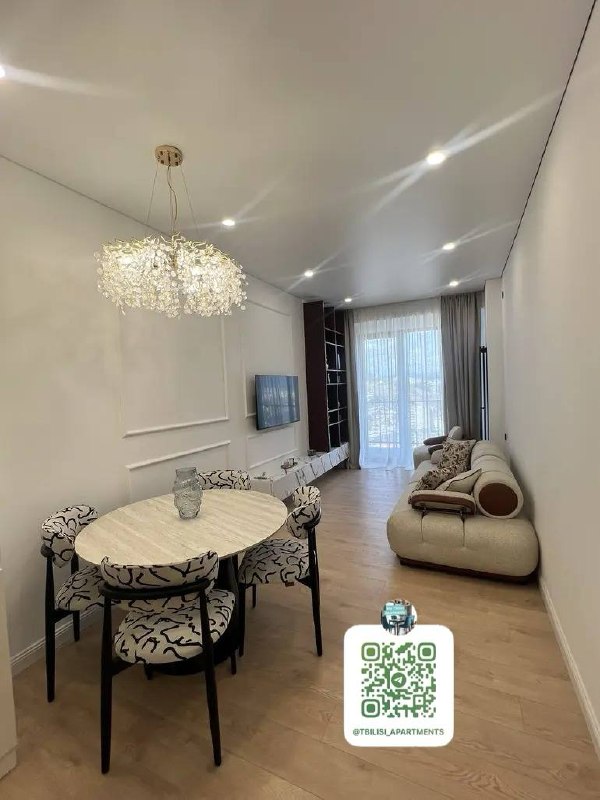 Apartment 100 m², 4 rooms — photo 2