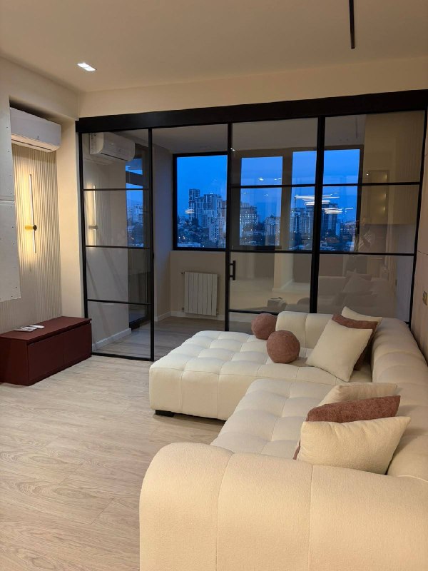 Apartment 81 m², 3 rooms — photo 2