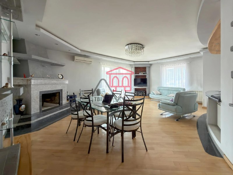 Квартира, 3 спальни · Авлабари — фото 2