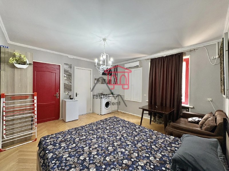 Apartment, 1 bedroom · Mtatsminda — photo 1