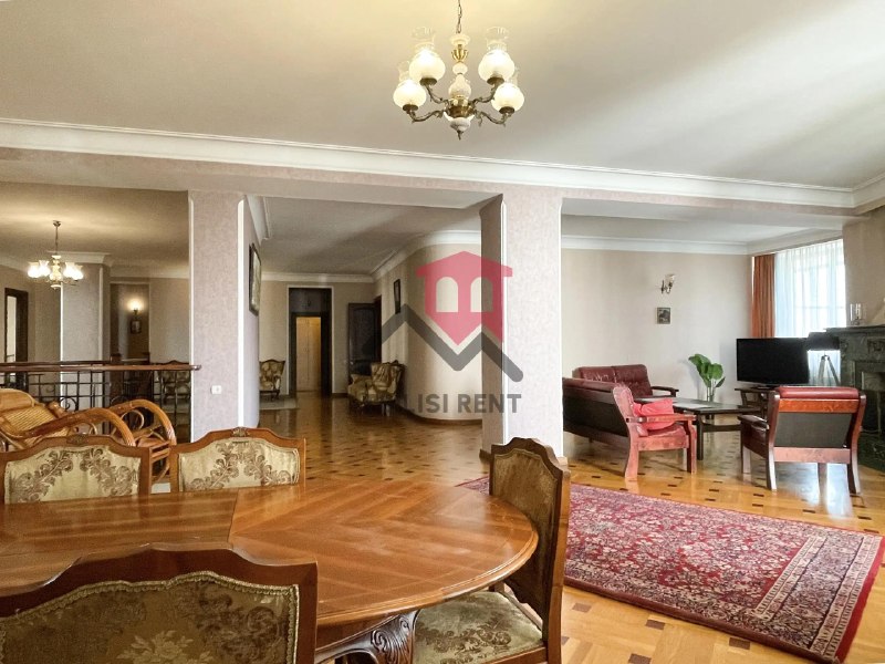 Apartment, 5 bedrooms · Saburtalo — photo 1