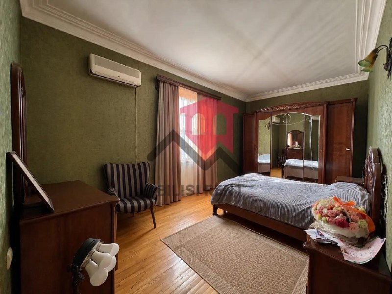 House, 2 bedrooms · Vake — photo 4