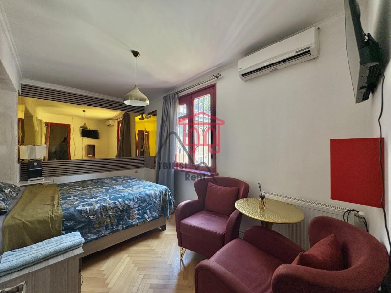 Apartment, 1 bedroom · Mtatsminda — photo 1