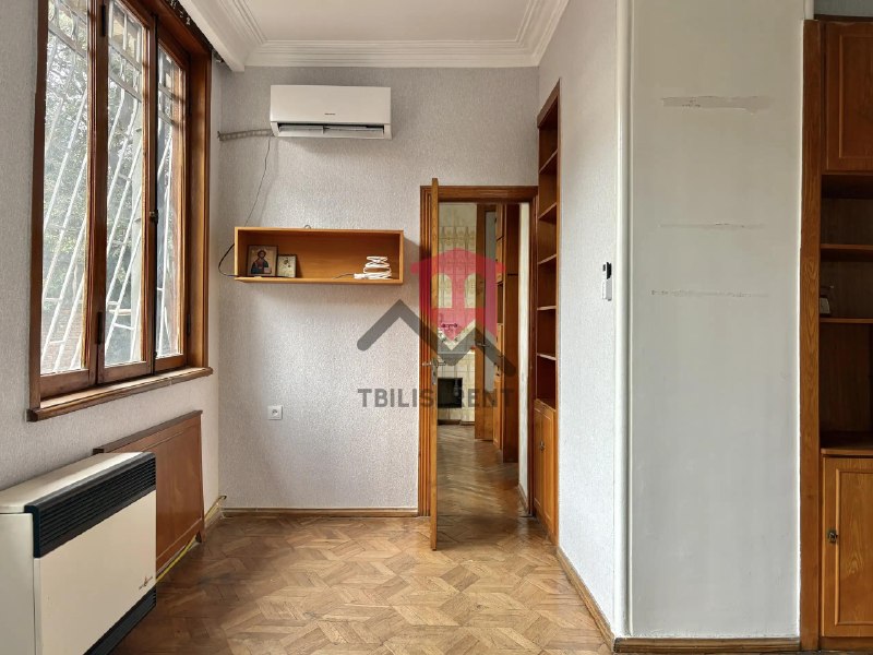 Commercial, 2 bedrooms · Chughureti — photo 5
