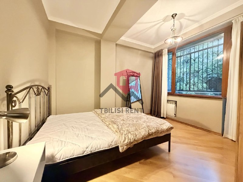 Apartment, 3 bedrooms · Vake — photo 5