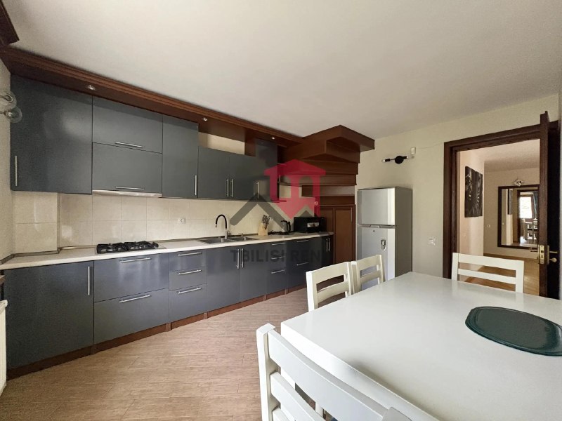 Apartment, 3 bedrooms · Vake — photo 2