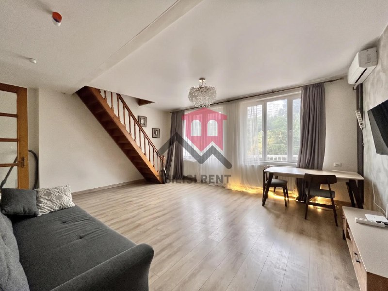 Apartment, 2 bedrooms · Saburtalo — photo 2