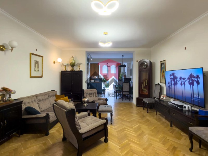 Apartment, 3 bedrooms · Vake — photo 3